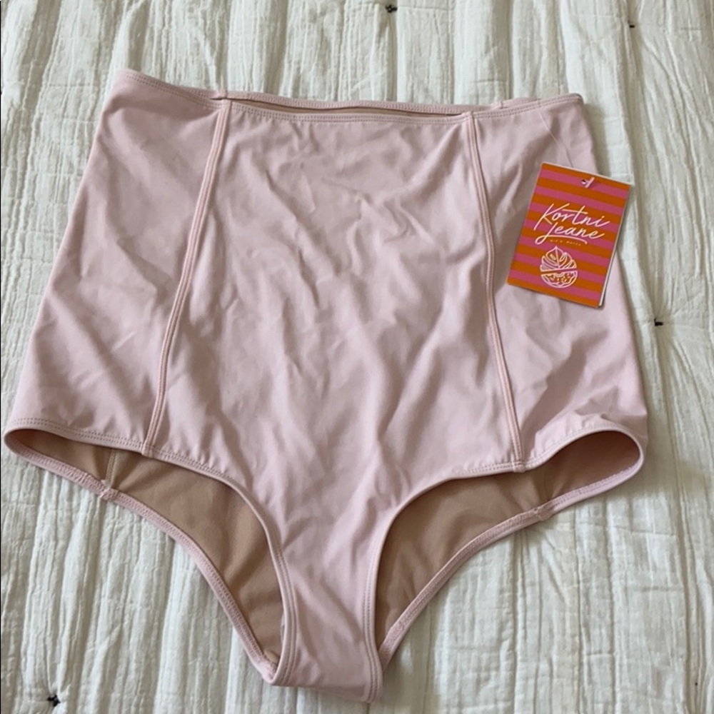 Swimsuit bottom